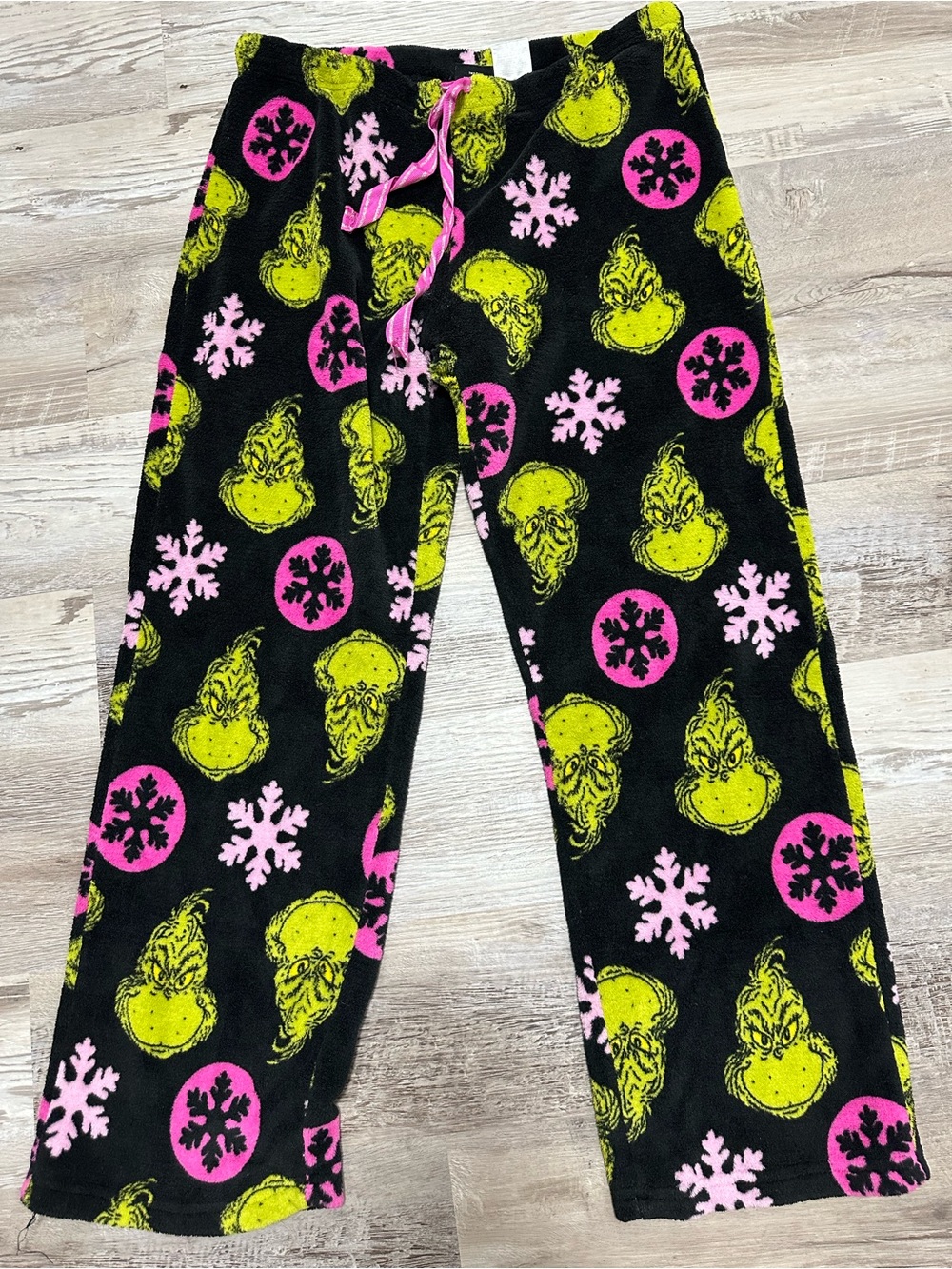Dr. Seuss Black Pajama Pants with green Grinch Faces & Pink Accents